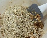 Foto del paso 3 de la receta: Galletas crujientes de quinoa y avena con chocolate 🍪