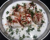 A picture of step 6 of Dahi Vada.