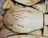 Foto del paso 4 de la receta: Lasaña de berenjena con salsa a lo boloñesa 🍆