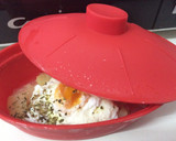 Foto del paso 1 de la receta: Huevos escalfados con orégano🍳