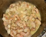 A picture of step 3 of Shrimp pasta.