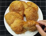 Hình bước làm 5 của món Cách làm bánh tiêu nở phồng đơn giản tại nhà