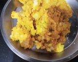 दम आलू उड़द की कचौड़ी (Dum aloo urad ki kachori recipe in hindi) रेसिपी चरण 2 फोटो