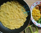 Foto langkah ke 3 dari resep Simple cassava pizza.