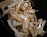 A picture of step 3 of Cameline Meat Brewet with Onions.