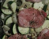 Cukkinis hagymás karaj recept fázis 3 fotója