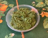 Une image de l'étape 8 de Pesto de fanes de radis à l ail fumé et trois fromages (recette anti gaspi).