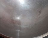 Foto langkah ke 2 dari resep Kerak telor nasi sisa abon.