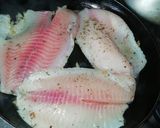 Foto del paso 5 de la receta: Filete de Tilapia en salsa de ciruelas