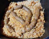 Une image de l'étape 5 de Orzo à la sauce tomate merguez 🥣.