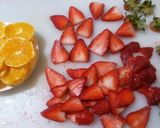 Une image de l'étape 3 de Tartare de fraises,cacahuètes biscuits.