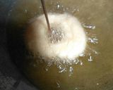 Foto langkah ke 7 dari resep Donat ubi eggless.