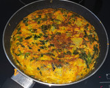 Foto del paso 3 de la receta: Tortilla de patatas, espinacas y zanahoria