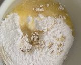 Foto del passaggio 2 della ricetta Torta “frolla” formaggio ed uva