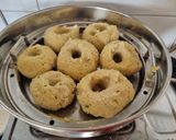 A picture of step 4 of Sarevda papdi.
