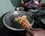 Foto langkah ke 6 dari resep Kembang goyang.