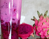 Foto langkah ke 5 dari resep Es buah naga dan susu.