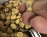 A picture of step 1 of Guggillu or Chana Sundal.