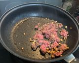 รูปขั้นตอนการทำที่ 7 ของ ข้าวผัดกระเทียมราดหมูสับกระเทียม