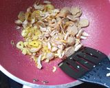 Foto langkah ke 2 dari resep Mie Nyemek Goreng.