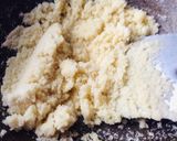 A picture of step 2 of Walnuts mango halwa.