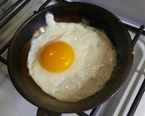 Foto del paso 7 de la receta: Milanesa a la napolitana con papas fritas y huevo