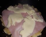 Foto del paso 3 de la receta: Tortilla rellena de jamón y queso ✨