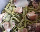 Foto del paso 4 de la receta: Carne de puerco en salsa verde y nopales!