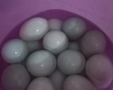 Foto langkah ke 4 dari resep Telor Asin (homemade).