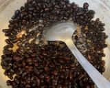 Hình bước làm 2 của món Chè Đậu Đen Trân Châu Cốt Dừa