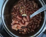 Foto langkah ke 1 dari resep Che Hun Tiaw Khas Pontianak (Bubur Sagu Gunting).
