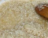 Foto del paso 3 de la receta: Risotto al vino blanco con queso