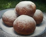 Foto langkah ke 5 dari resep Donat Tape Simple.