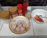Foto langkah ke 3 dari resep Baso babi kuah pedas.