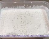 A picture of step 5 of Coconut and berries pudding with sago tapioca balls.