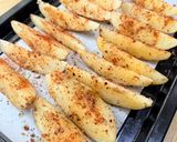 Gambar langkah 4 resipi 👩‍🍳Oven-Roasted Potatoes.