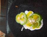 बेल पप्पेर सनी साइड अप(bell pepper sunny side up recipe in Hindi) रेसिपी चरण 4 फोटो
