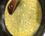 Foto del paso 4 de la receta: Rape y merluza en salsa de ajo y vino blanco