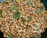 A picture of step 3 of Masala Peanuts.