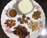 A picture of step 1 of Dry Fruits Milk Shake.