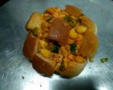 A picture of step 3 of Cheesy pizza bun.
