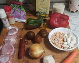 Foto del paso 1 de la receta: Arroz con solomillo de cerdo, chorizo y verduritas.🍚🐖🫑🍅🥕