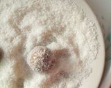 A picture of step 4 of Lotus biscoff biscuit truffle.