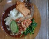 Foto langkah ke 5 dari resep Terong bakar geprek.