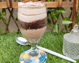 A picture of step 4 of Easy Mocha Layered Mousse 🍫🍫.