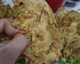 Foto langkah ke 6 dari resep Rempeyek udang rebon.