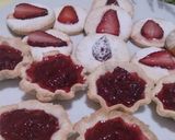 Foto del paso 4 de la receta: Galletitas y Tartitas Con Frutillas