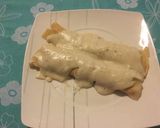 Foto del paso 7 de la receta: Panqueques de salmón ahumado con salsa a las finas hierbas