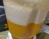A picture of step 2 of Mangoes Milk shake.