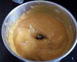 A picture of step 1 of Mango popsicles.